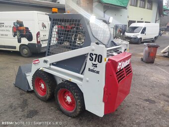 Šmykom riadený nakladač BOBCAT S70 - 5