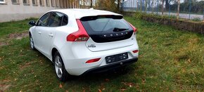 Volvo V40  2.0D  D2 - 5