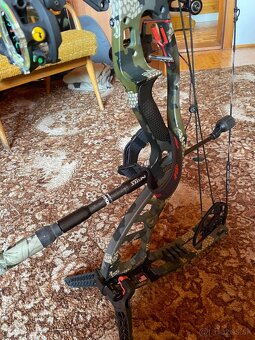 Hoyt nitrux - 5