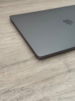 Apple Macbook Pro 16 2019 32/1Tb i9 - 5