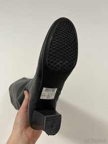 kožené čižmy Clarks vel 41 - 5