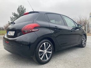 Peugeot 208 STYLE 1.2, 60kW, 2018, 55127km - 5