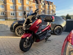 Honda Forza 125 Red 1.majitel Stav novej motorky - 5