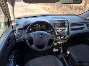 KIA SPORTAGE 2,0 4WD - 5