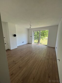 Ponúkame na prenájom dvojizbový byt/kanc. 50m2 v Starej Byst - 5