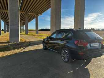 Predám BMW X1  20d - 5