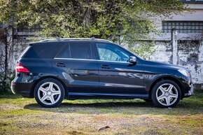 Mercedes-Benz ML 350 BLUETEC 4MATIC - 5