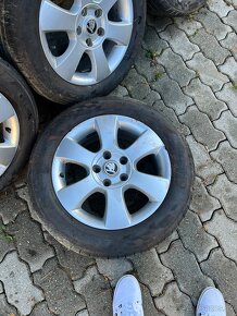 Škoda originál disky r16 5x112 205/55 r16 - 5