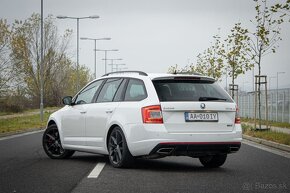 Škoda Octavia Combi 2.0 TDI RS 135kw M6 /AJ NA SPLÁTKY/ - 5