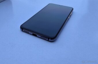 Predám Xiaomi Mi 9 SE Piano Black 6/64GB - 5