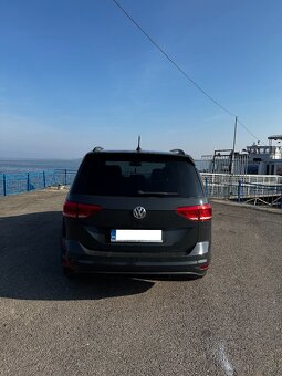 Touran 2018 2.0tdi - 5