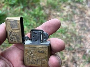 Predám starý Zippo zapaľovač - 5