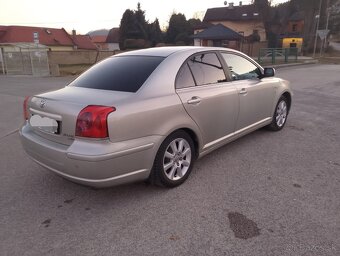 Toyota avensis 2.2 110kw - 5