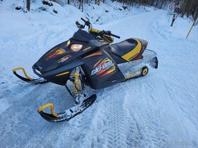 Snežný skúter  ski doo mxz600 - 5