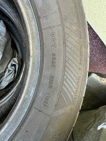 Pneu goodyear 195/65 r15 - 5