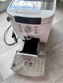 Delonghi Magnifica S - 5