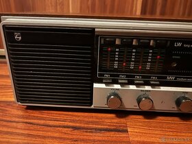 Rádio Philips - 5