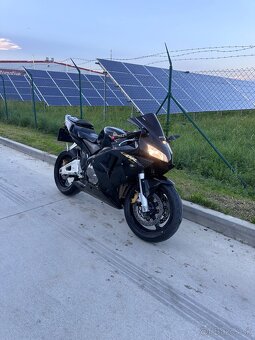 Honda CBR600RR v TP 25kw - 5