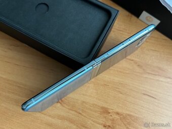 Motorola Razr 40 Ultra Glacier Blue 256GB - 5