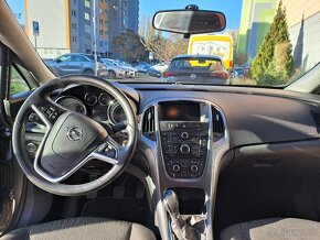 Opel Astra sedan 1,6 Diesel r.2016 - 5