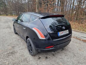 Lancia Delta 1.6JTD - 5