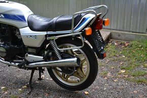 Honda CB 400N - 5