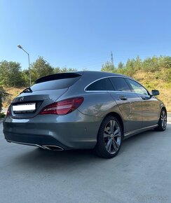 MERCEDES-BENZ CLA SHOOTING BRAKE 220 4M - 5