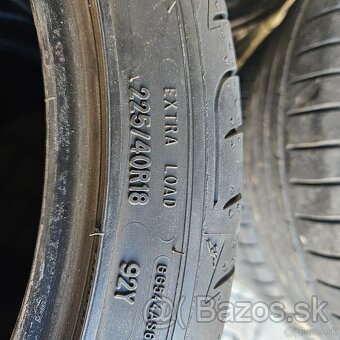 225/40 r18 Good year - 5