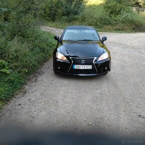 Lexus IS 220d - 5