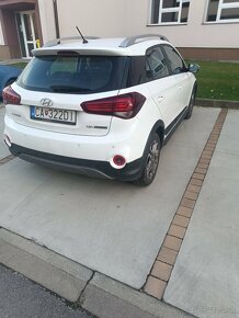 Hyundai i20 active - 5