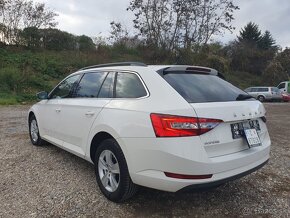 Predám Škoda Superb combi Style 2.0 Tdi DSG - 5