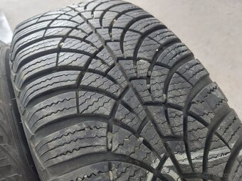 195/60R15 zimne pneu+senzory -4x108R15 disky FORD FIESTA - 5