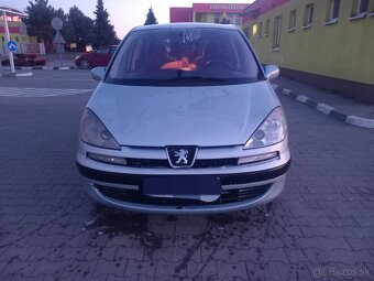 Predám Peugeot 807 2.2 hdi . - 5