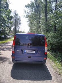 Mercedes-Benz Vito Bus - 5