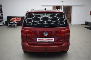 Volkswagen Touran 1,6 TDI,Highline,NAVI,serviska - 5