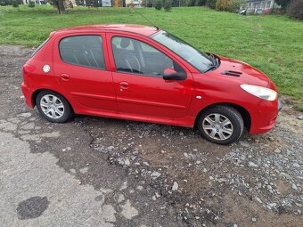 Peugeot 206 + 1.4 Magic - 5