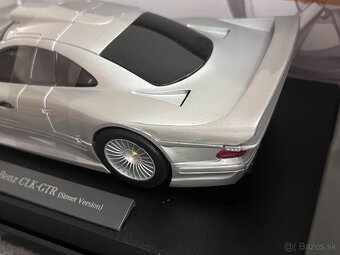 1:18 Mercedes-Benz CLK-GTR Street Version - MAISTO - 5