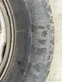 Zimné pneumatiky 205/70 R15 (bez diskov) - 5