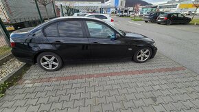 Predám BMW E90 320i - 5