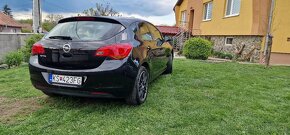 Opel Astra J 1.7 CDTI 81kW - 5