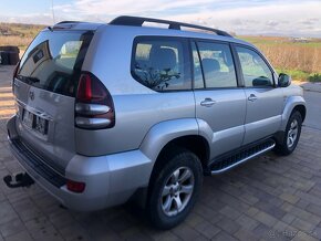 TOYOTA LANDCRUISER 3.0D 4X4 + UZÁVIERKA VO FULL VÝBAVE - 5