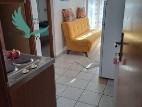 Apartmán len 80m od mora za top cenu v Chorvátsku - 5