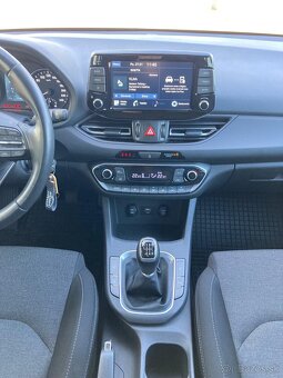 Hyundai i30 CW 1.5 i Family - 5