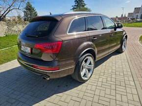 AUDI Q7 3.0 TDI QUATTRO S-LINE BOSE 7M - 5