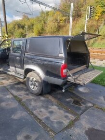 Nissan Navara 2.5TD - 5