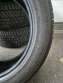 pneumatiky KUMHO wintercraft W371 235/50 R19 - 5