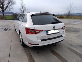 Škoda Superb - 5