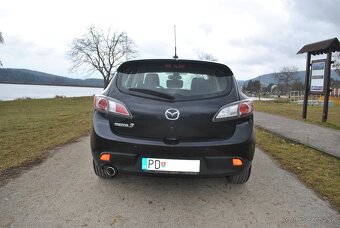 Mazda 3 2,2 MRZ- CD Exclusive,209 000km, 110kW, 6 st. manuál - 5