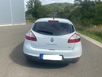 RENAULT MEGANE - 5