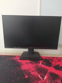 Predám monitor v záruke 24,5'' - 5